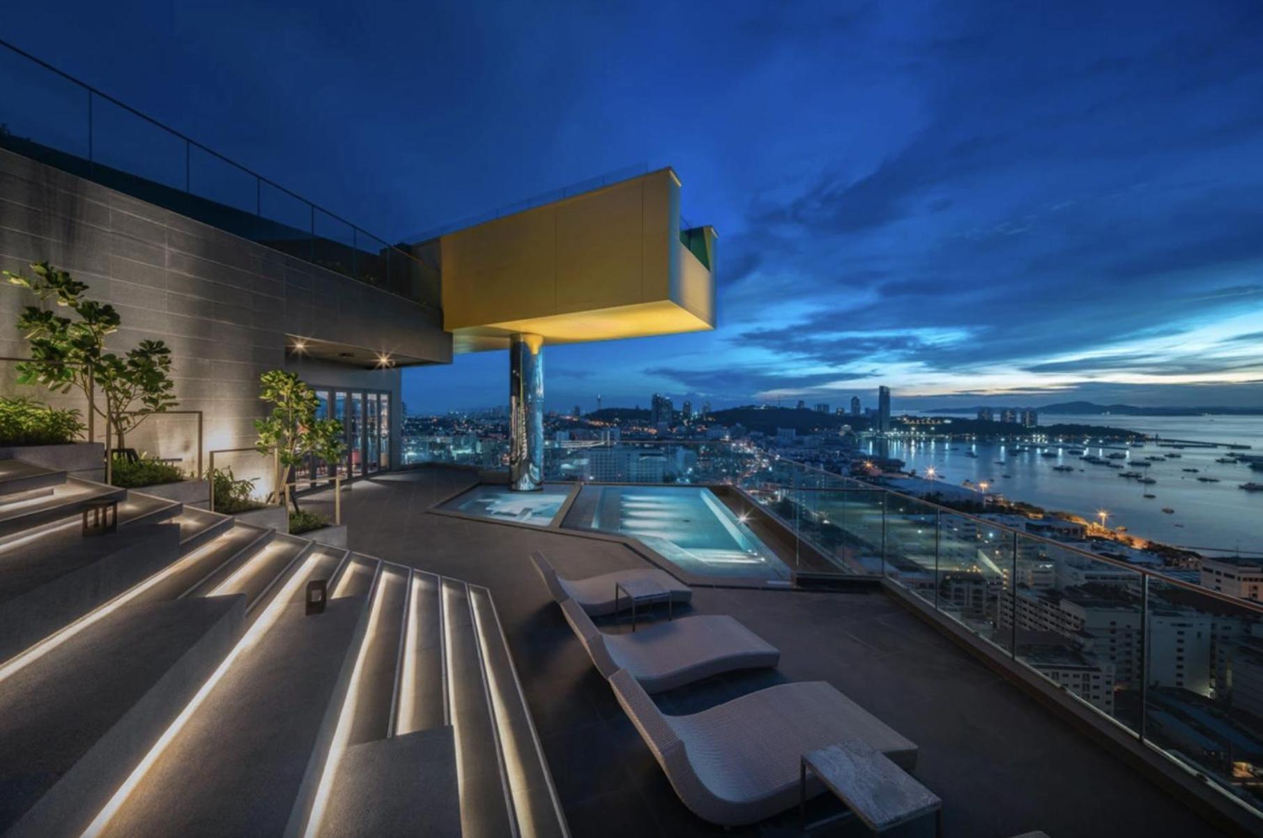 Edge Central Pattaya, Luxury Place, High Speed Internet ภายนอก รูปภาพ